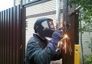 Сварка перегородок и заборов в Тихорецке в октябре