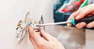 Электромонтажные работы в Тихорецке от Мастер24 — электромонтаж под ключ, цены от 1649 руб., заказать услуги
